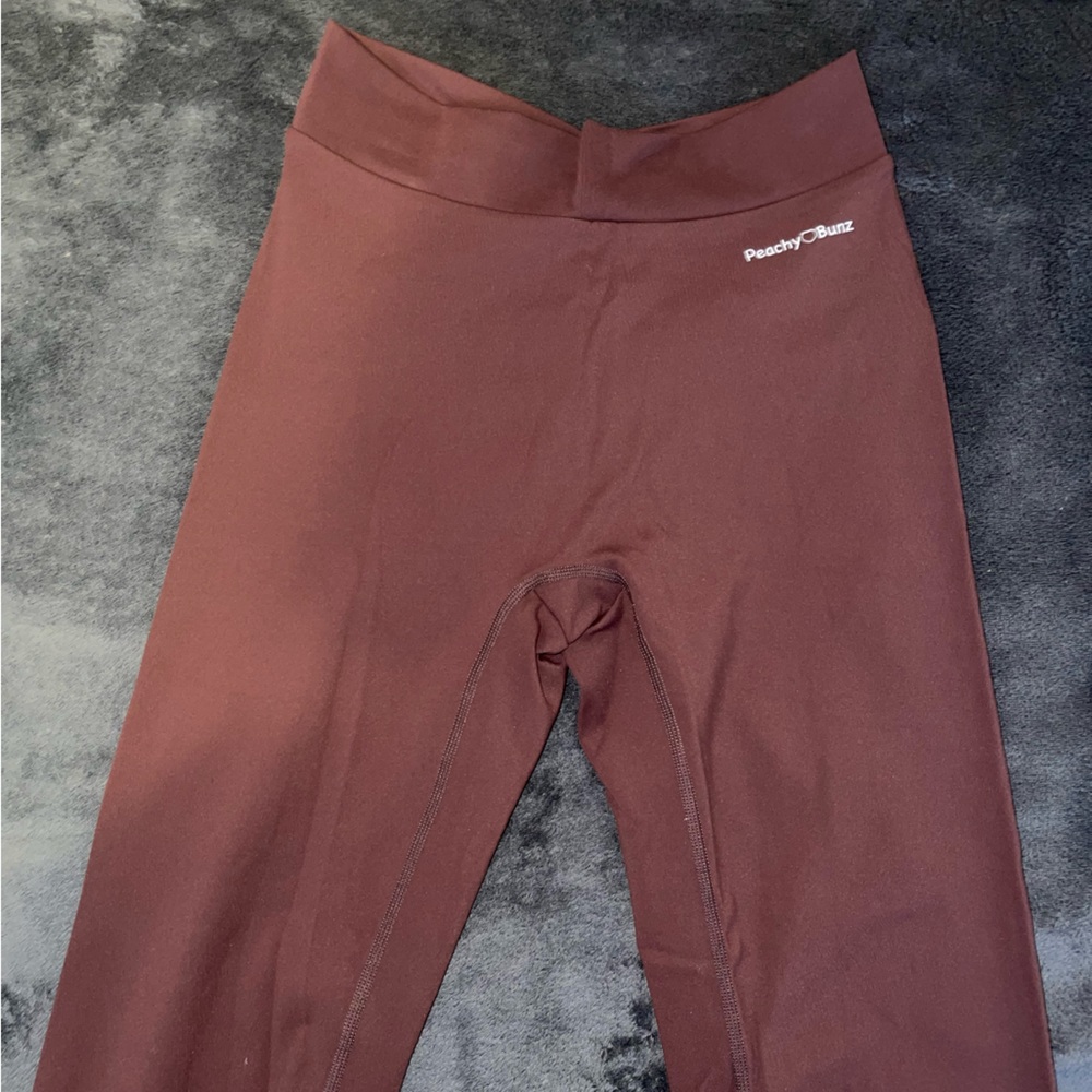 PeachyBunz leggings Brand New never Worn
